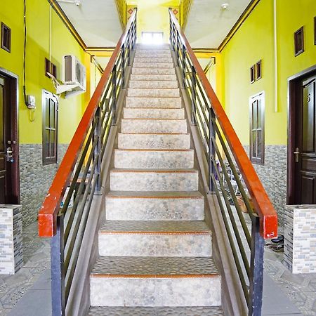 Oyo 91583 D'Cost Green Syariah سورابايا المظهر الخارجي الصورة