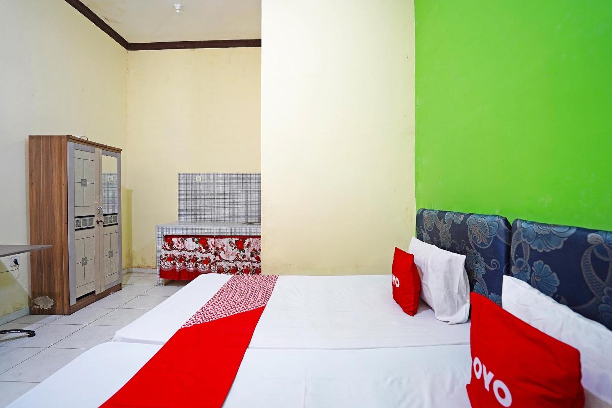 Oyo 91583 D'Cost Green Syariah سورابايا المظهر الخارجي الصورة